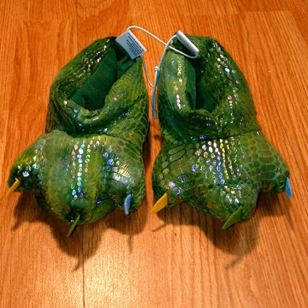 Brand New, Kids Dinosaur Feet Slippers